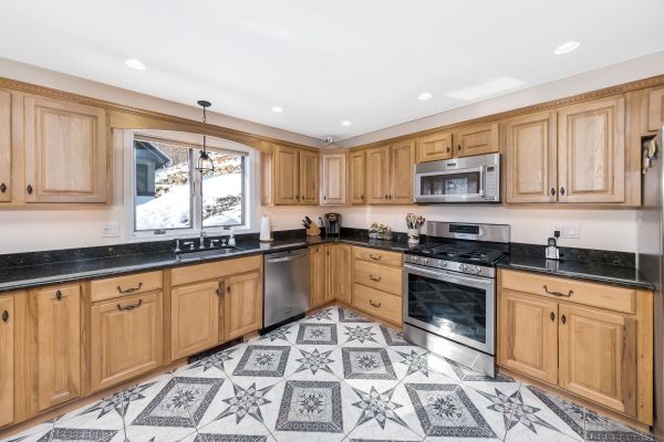 Custom Cabinet Making in Grand Prairie